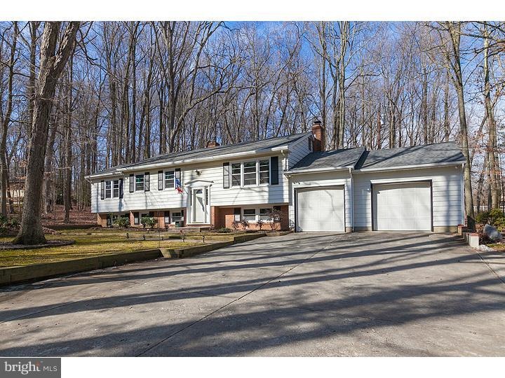 29 Holly Ln, Pilesgrove, NJ 08098 - photo 1