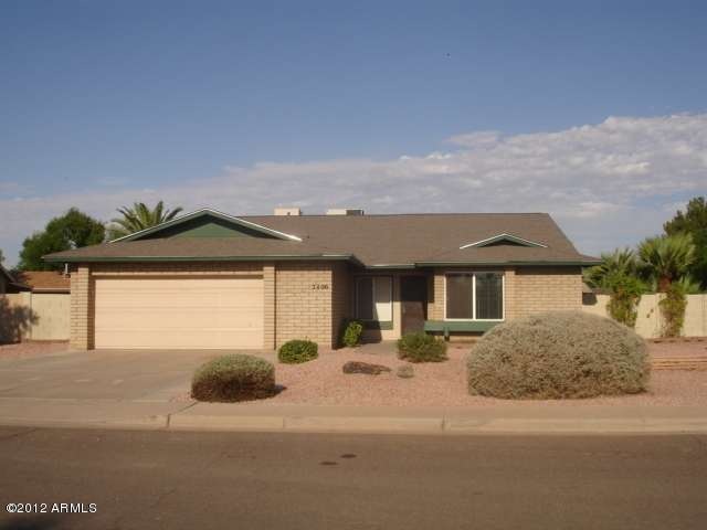 2406 N Los Altos Dr, Chandler, AZ 85224 - photo 1