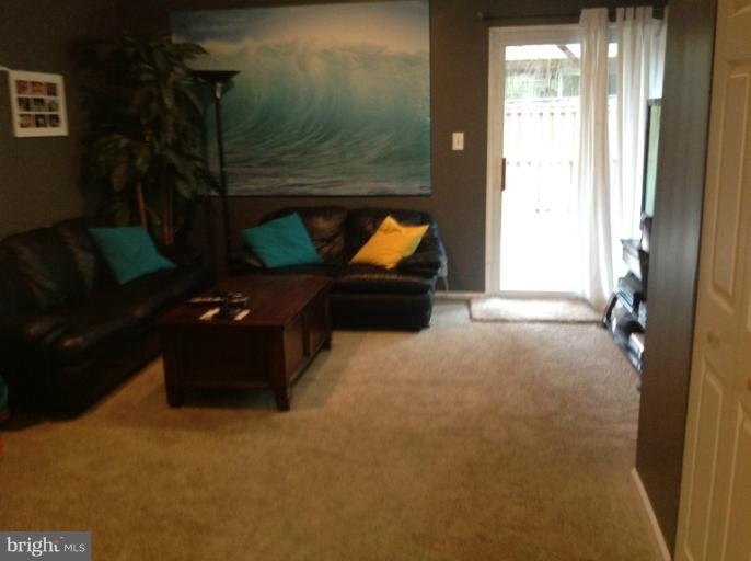 4246 Cloudberry Ct, Burtonsville, MD 20866 - photo 1