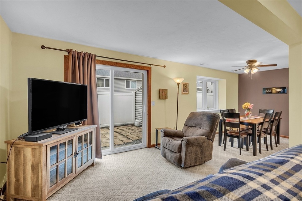 43 Meadow Pond Dr unit F, Leominster, MA 01453 - photo 1