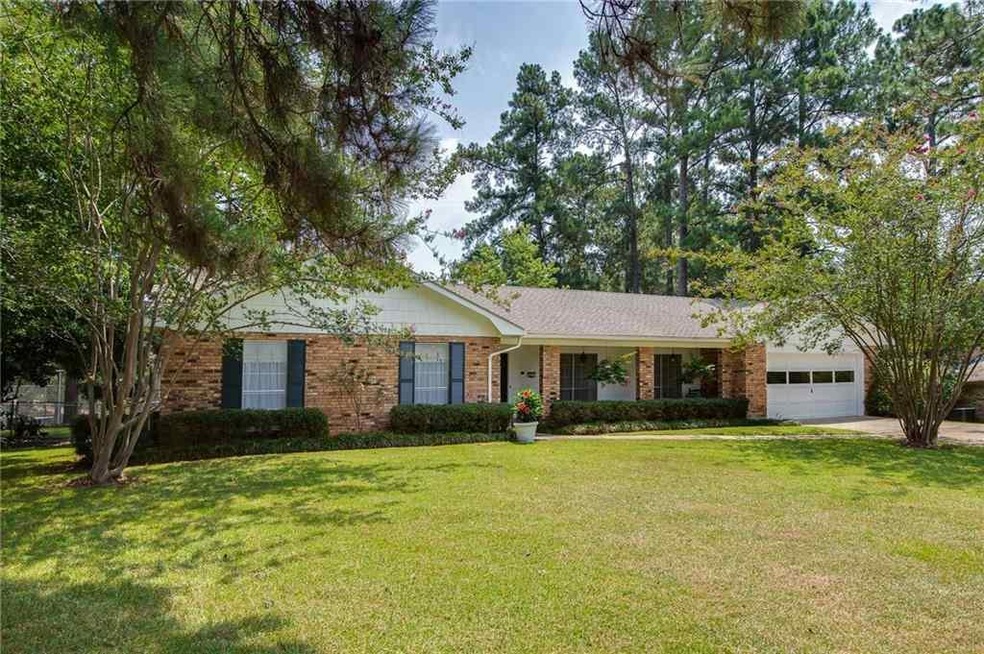 637 Fendler Pkwy, Pineville, LA 71360 - photo 1