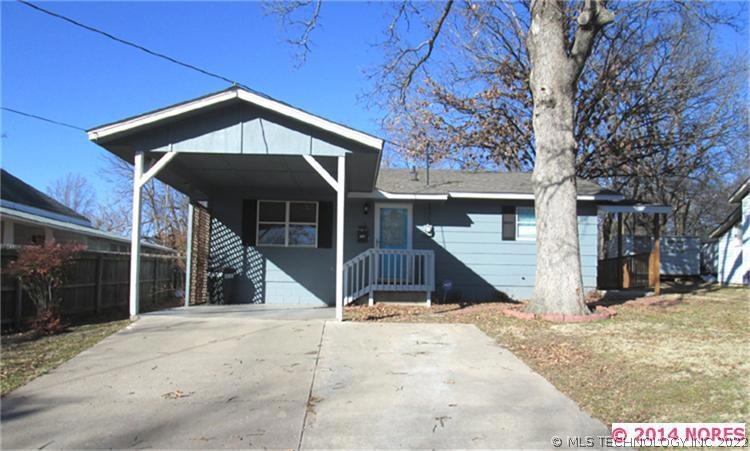 519 Goingsnake St, Tahlequah, OK 74464 - photo 1