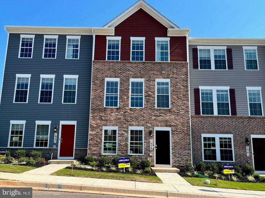 8600 Walter Martz Rd, Frederick, MD 21702 - photo 1