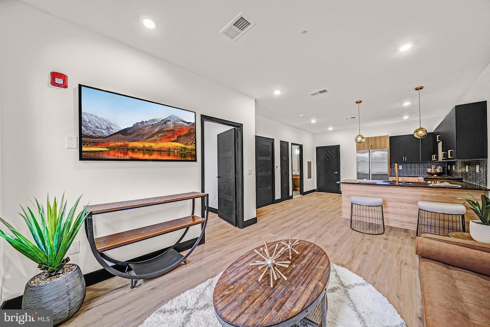 140 Church St unit C7, Phoenixville, PA 19460 - photo 1