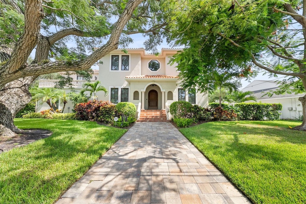 Sold $2,300,000 • Co-Listing Agent