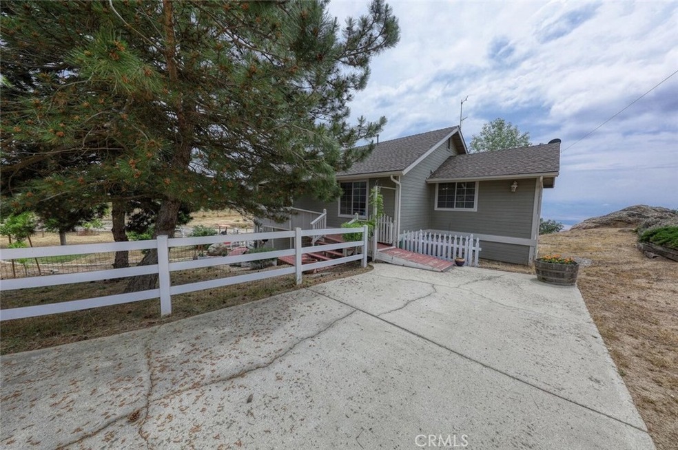 29950 Horsethief Dr, Tehachapi, CA 93561 MLS SR23106168