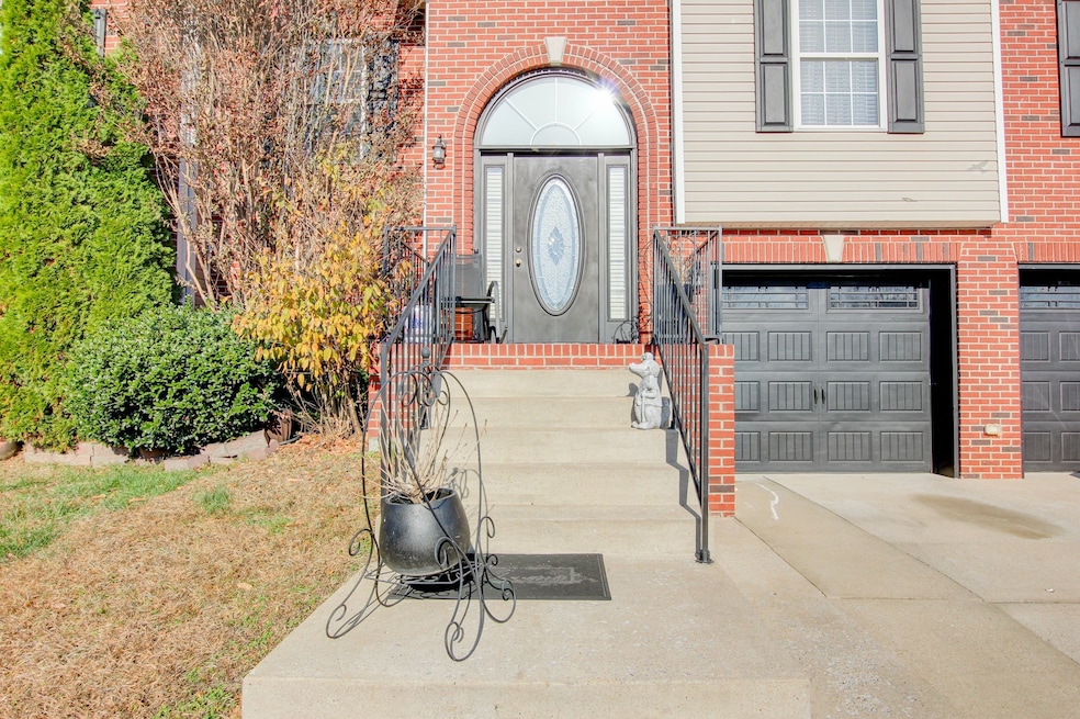 1605 Apache Way, Clarksville, TN 37042 - photo 1