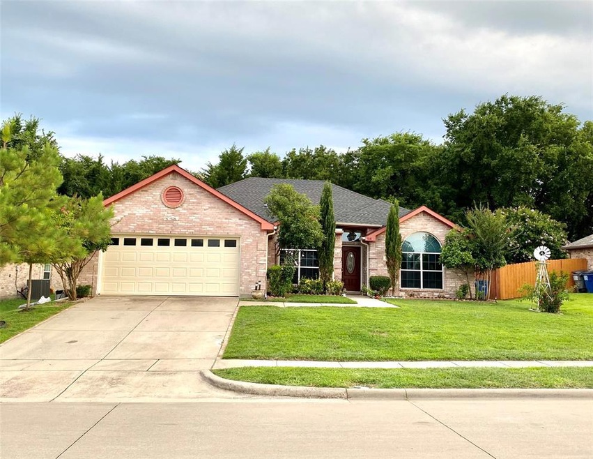 108 Enchanted Forest Dr, Wylie, TX 75098 - photo 1