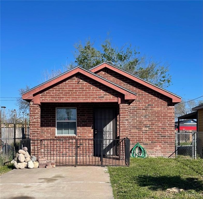 606 N Bluebonnet St, Pharr, TX 78577 - photo 1