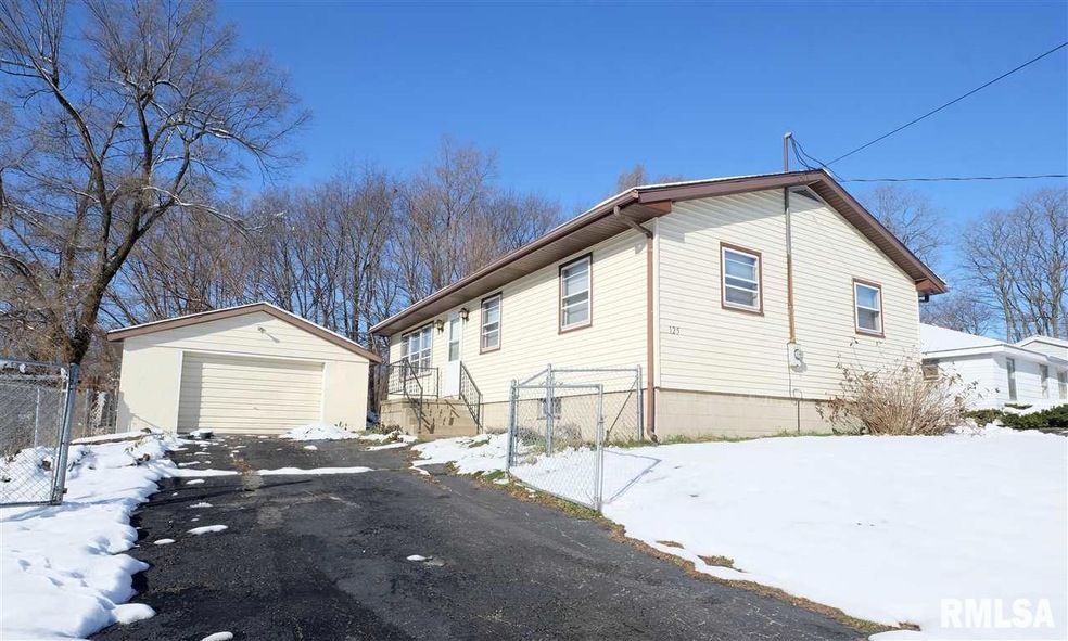 125 N Bellevue Ave, Peoria, IL 61604 - photo 1