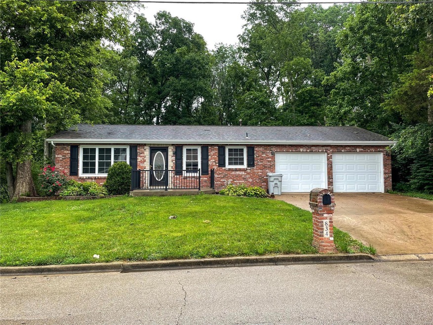 834 Perrine Rd, Farmington, MO 63640 - photo 1