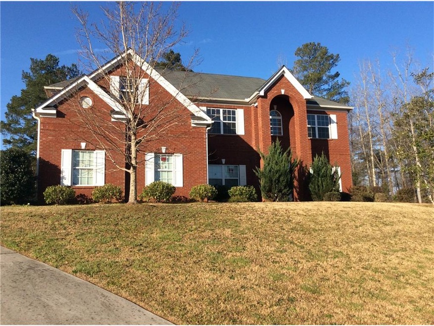 4 sides brick - 5 bedroom 4 bath beauty!