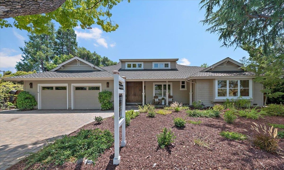 Sold $4,200,000 • Co-Listing Agent