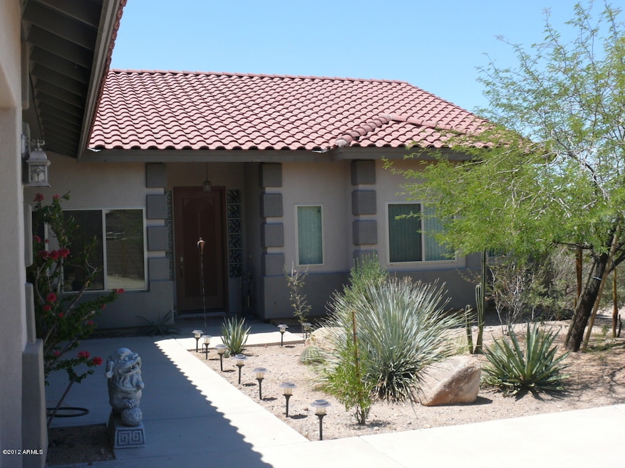 2516 N 84th WAY , Mesa, A 85207 USA