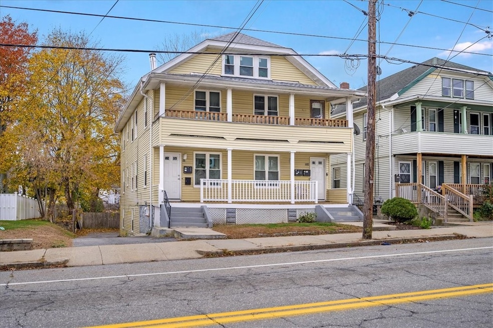 604 Providence St, Woonsocket, RI 02895 - photo 1