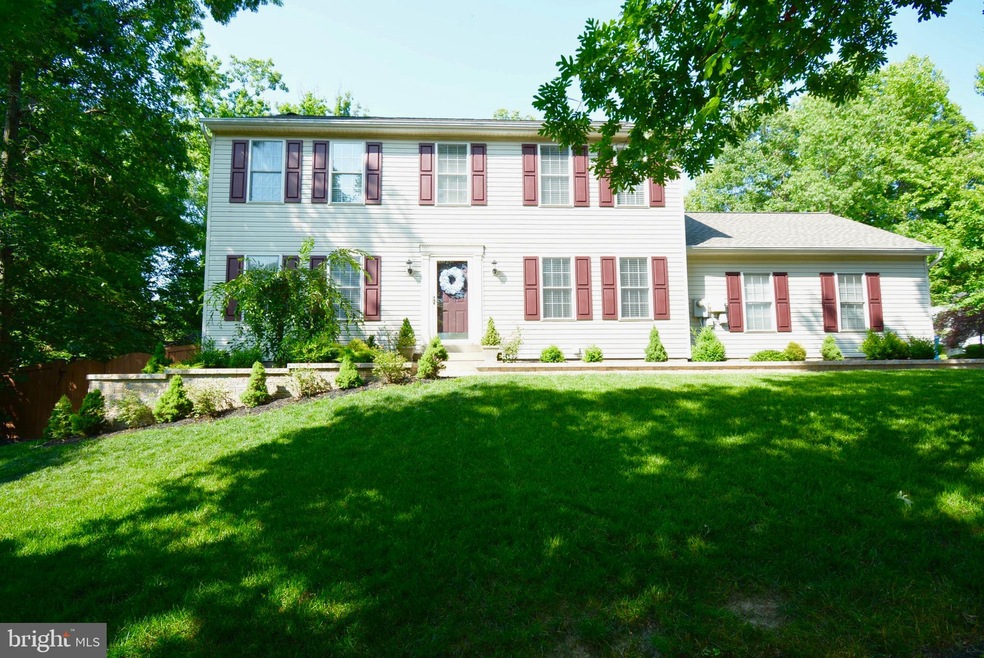 8910 Jameson St, Lorton, VA 22079 - photo 1