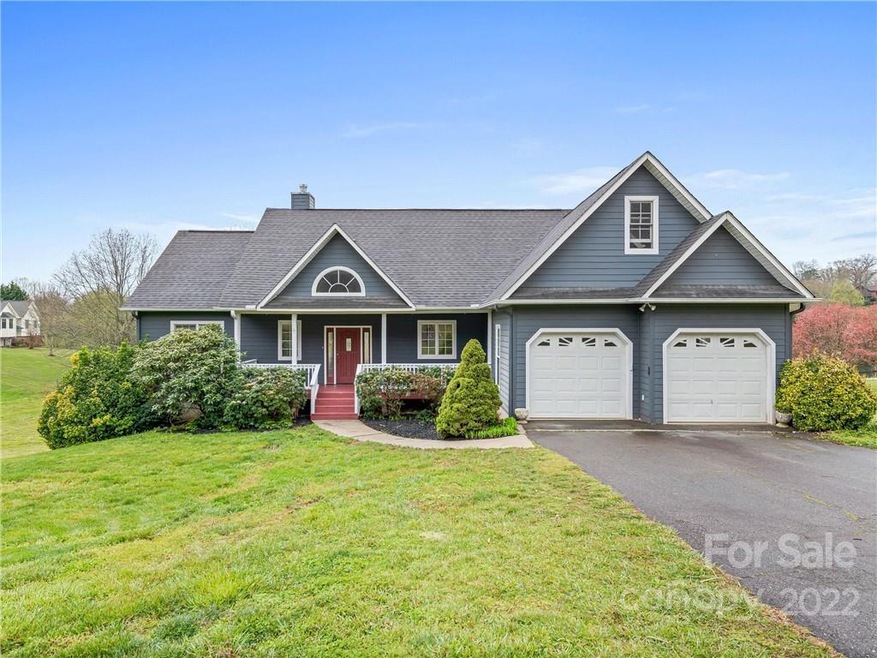 16 Golden Ln, Leicester, NC 28748 - photo 1