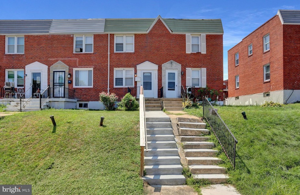 2030 Grinnalds Ave, Baltimore, MD 21230 - photo 1