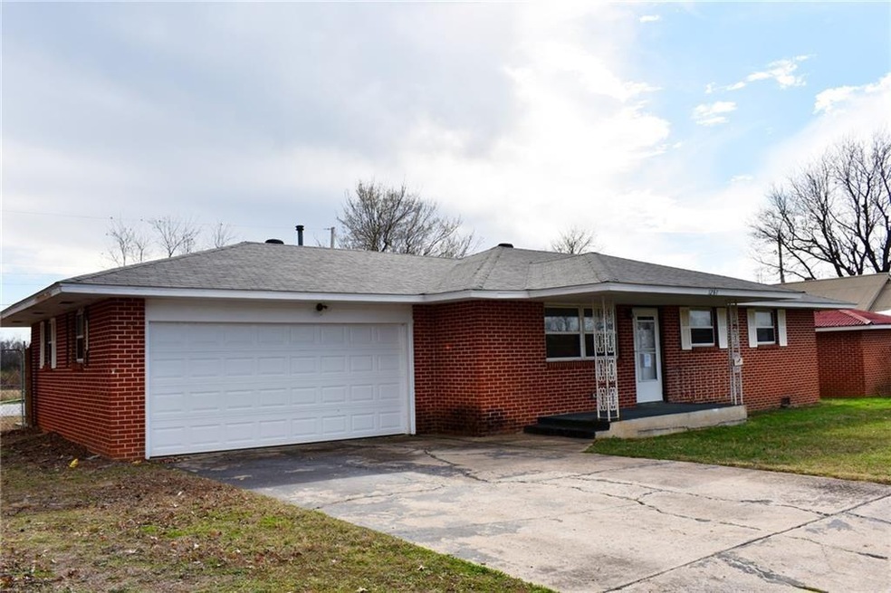 1261 Sunrise Ave, Springdale, AR 72764 - photo 1