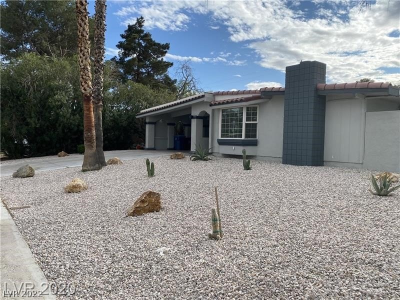 3203 Medicine Man Way, Las Vegas, NV 89169 - photo 1