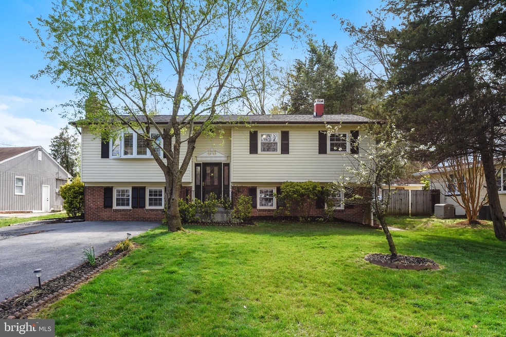 107 Pinecrest Dr, Annapolis, MD 21403 - photo 1