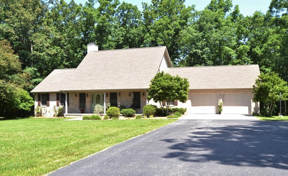 107 Graham Dr, Crossville, TN 38555 - photo 1