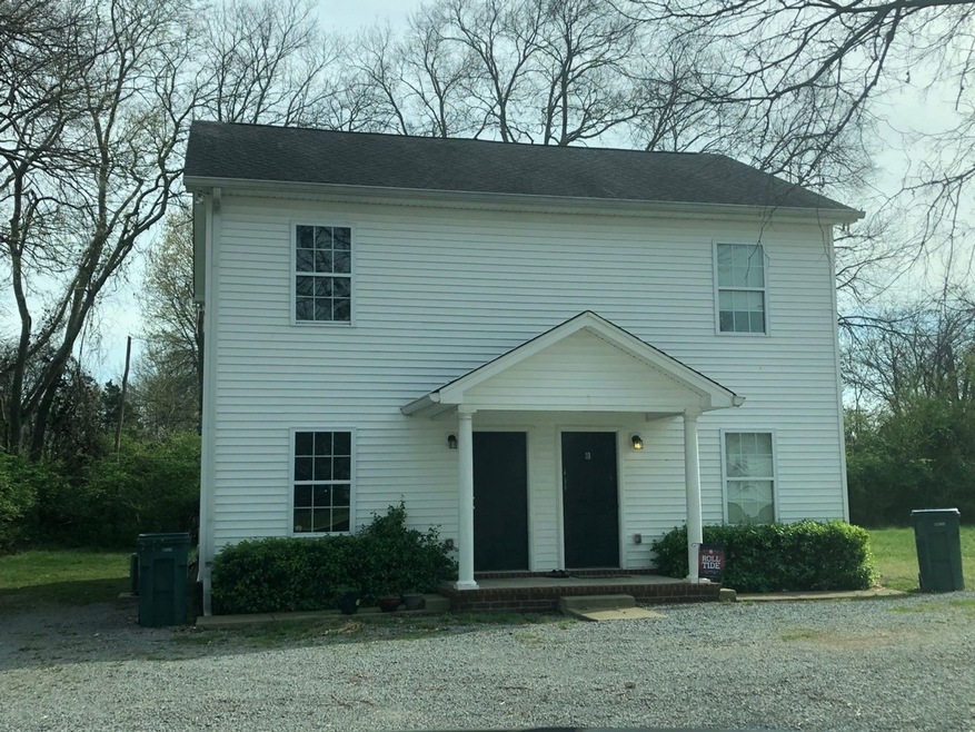 634 Leeville Pike unit B, Lebanon, TN 37087 - photo 1