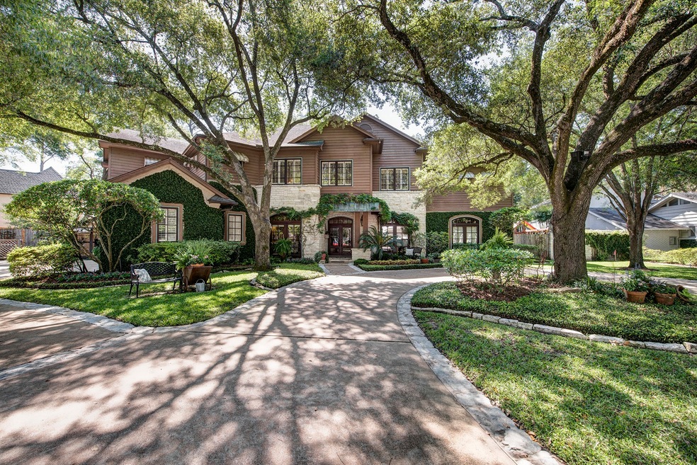 37 Carolane Trail, Houston, TX 77024 - photo 1