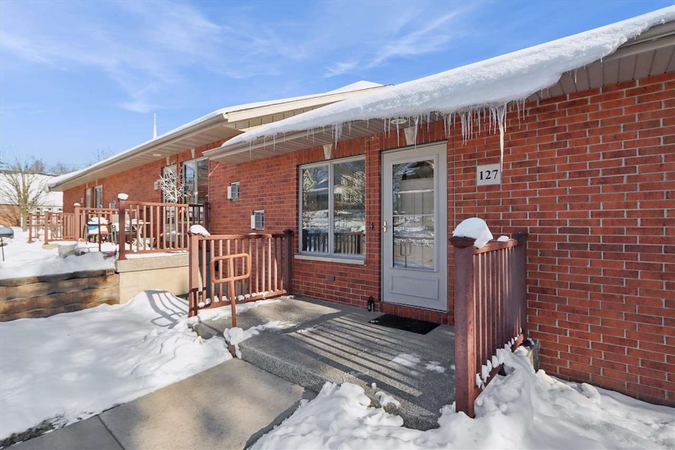 127 N Downey St, West Branch, IA 52358 - photo 1