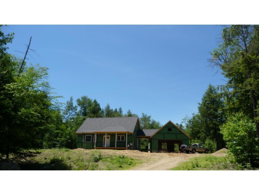 33 Creekwater Ln, Loudon, NH 03307 - photo 1