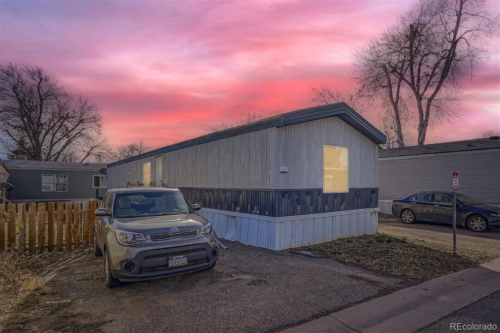 14470 E 13th Ave unit E45, Aurora, CO 80011 - photo 1