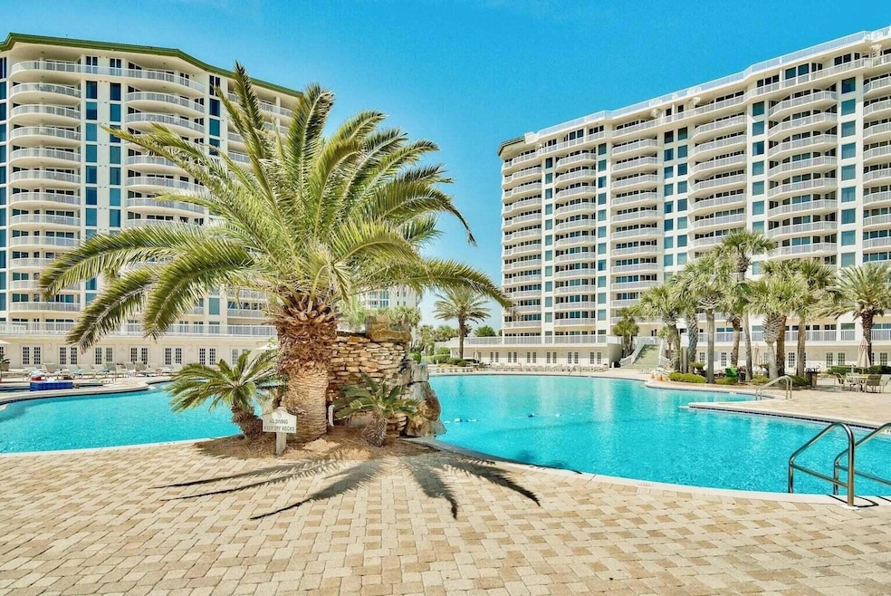 Resort Pool