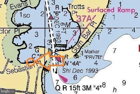 620 Shore Dr, Colonial Beach, VA 22443 - photo 1