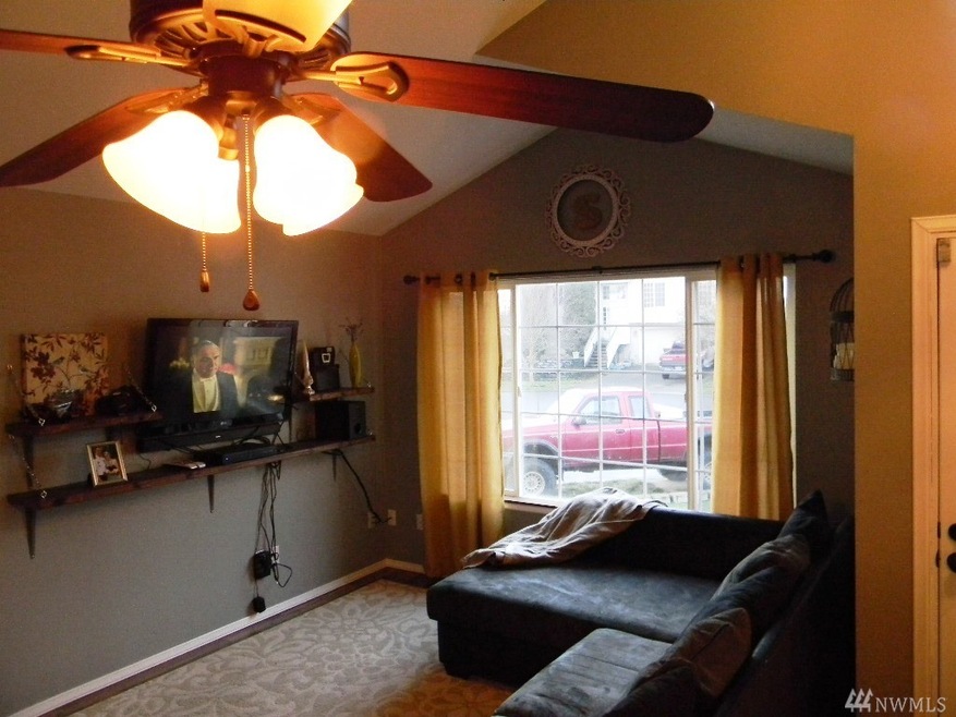 9835 Donovan Ct SE, Yelm, WA 98597 - photo 1