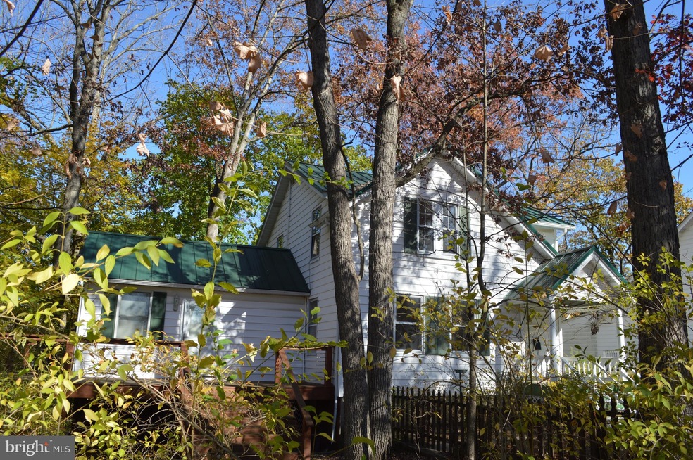 31 Rockwell Cir, Berkeley Springs, WV 25411 - photo 1