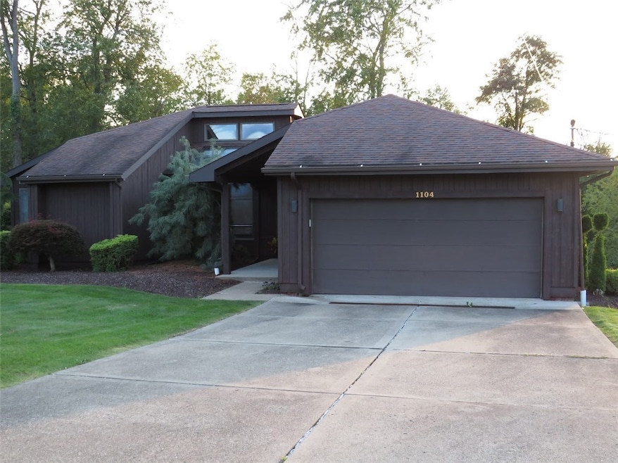 1104 Mohawk Rd