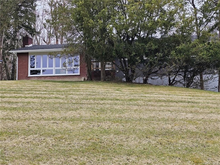 1 High Point Dr, Poughkeepsie, NY 12603 - photo 1