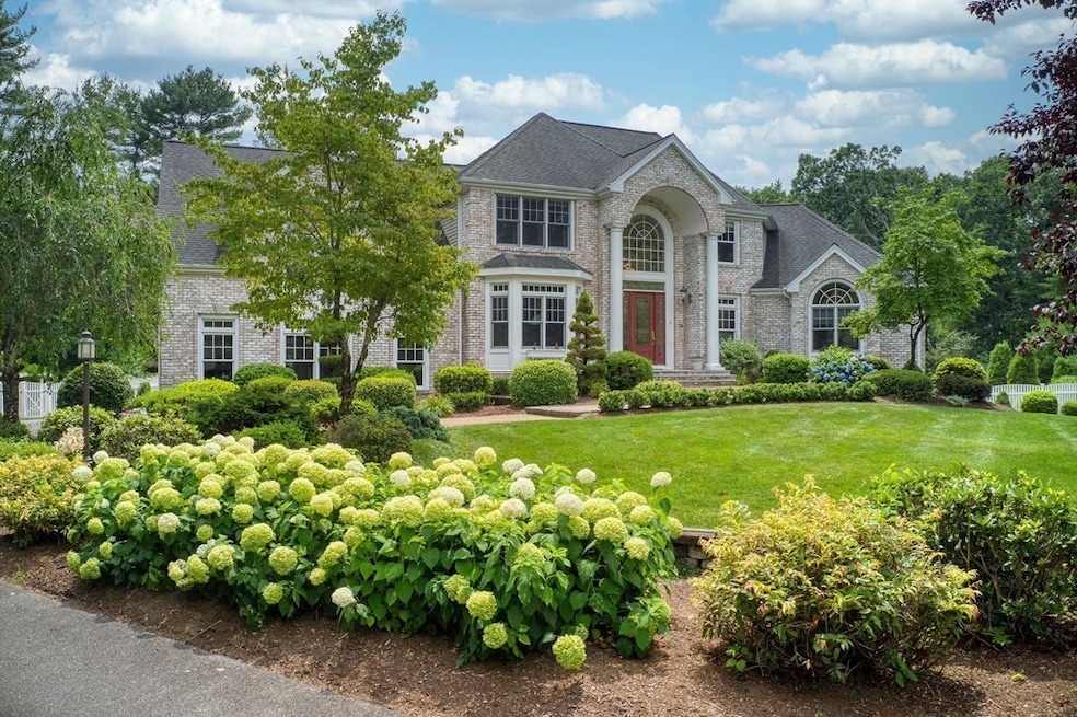 5 Carlton Dr, Norton, MA 02766 - photo 1