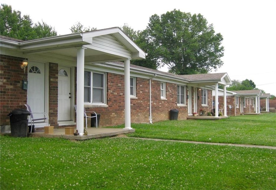 120 Morning Dr, Austin, IN 47102 - photo 1