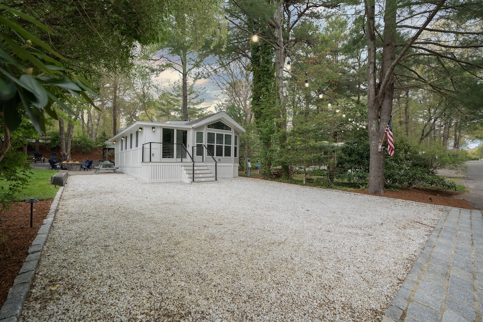 185 Cotuit Rd unit CE-25, Sandwich, MA 02563 - photo 1