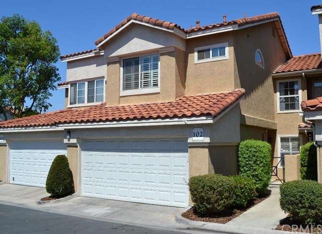 Turnkey Corona condo is ready for move-in!