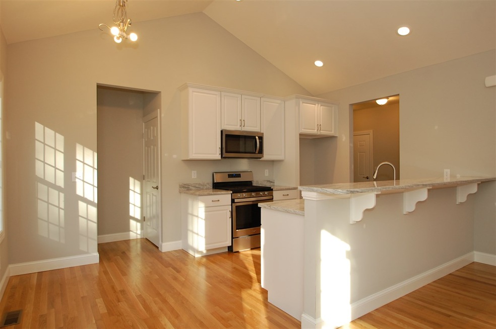 4 Orchard Dr unit 65, Merrimack, NH 03054 - photo 1