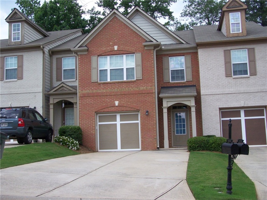 FRONT OF TOWNHOUSE