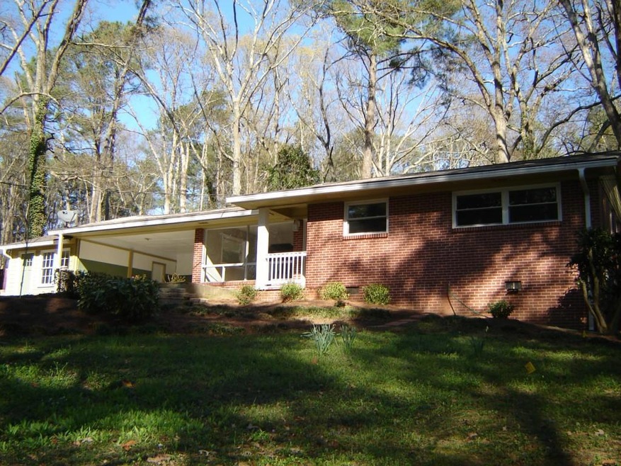 COMPLETELY REMODELED, 4SIDE BRICK RANCH WITH ADDIT