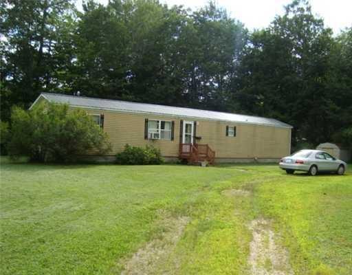 8 2nd Ave, Mechanic Falls, ME 04256 - photo 1