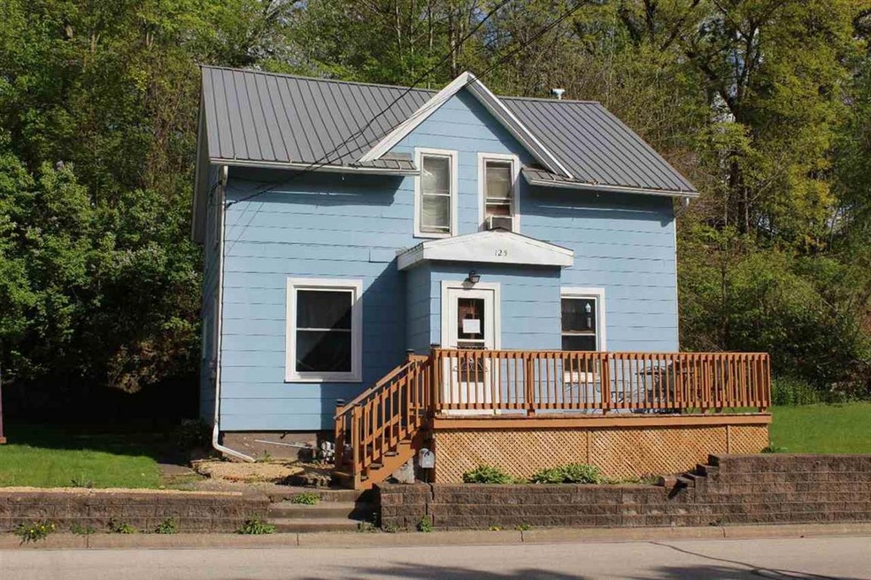 125 N Main St, Potosi, WI 53820 - photo 1