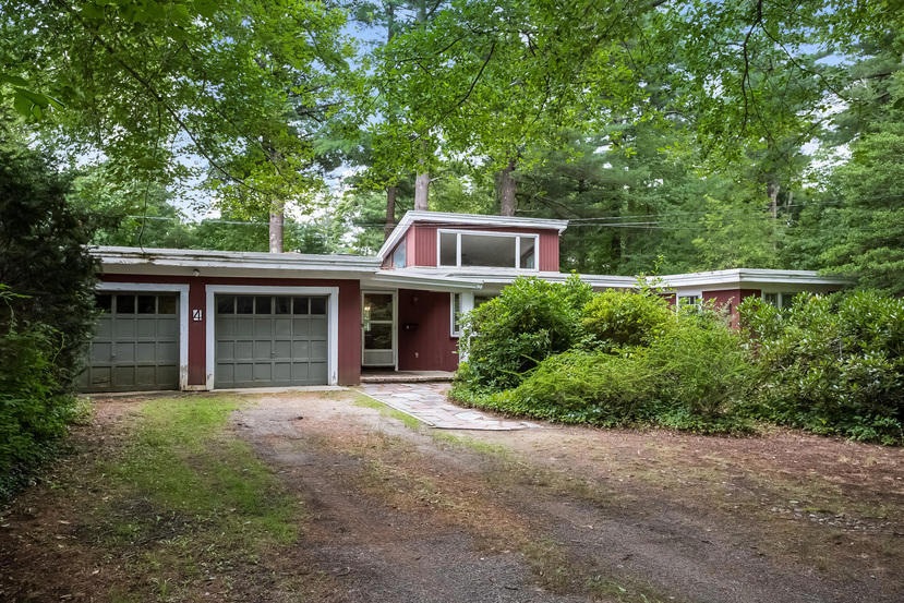 4 Crapo St, Marion, MA 02738 - photo 1