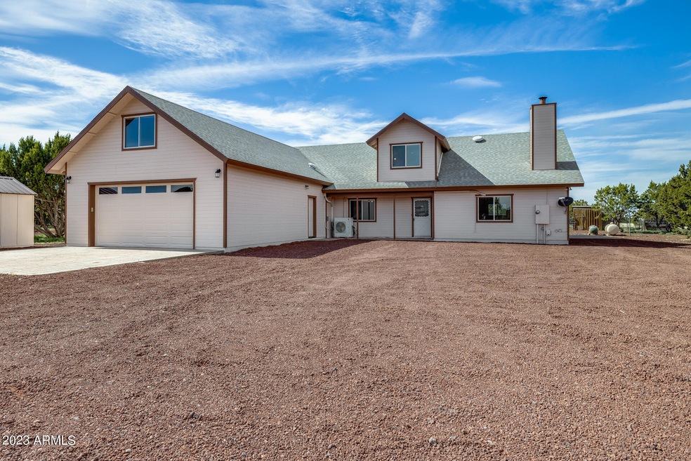 8770 Roundup Dr, Show Low, AZ 85901 - photo 1