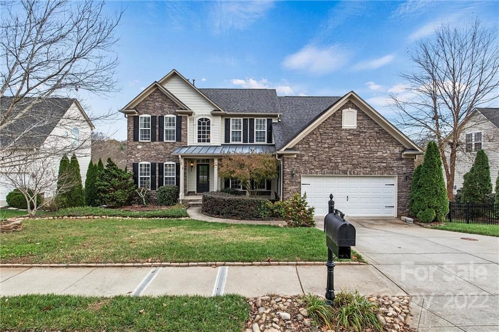 1346 Valhalla Dr, Denver, NC 28037 - photo 1