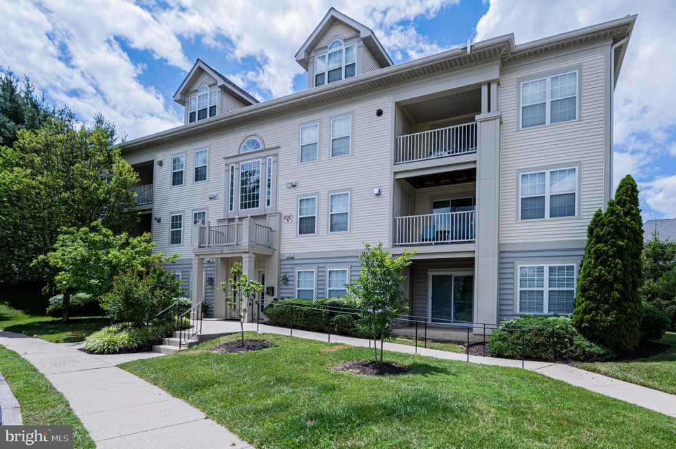 9150 Gracious End Ct unit 204, Columbia, MD 21046 - photo 1